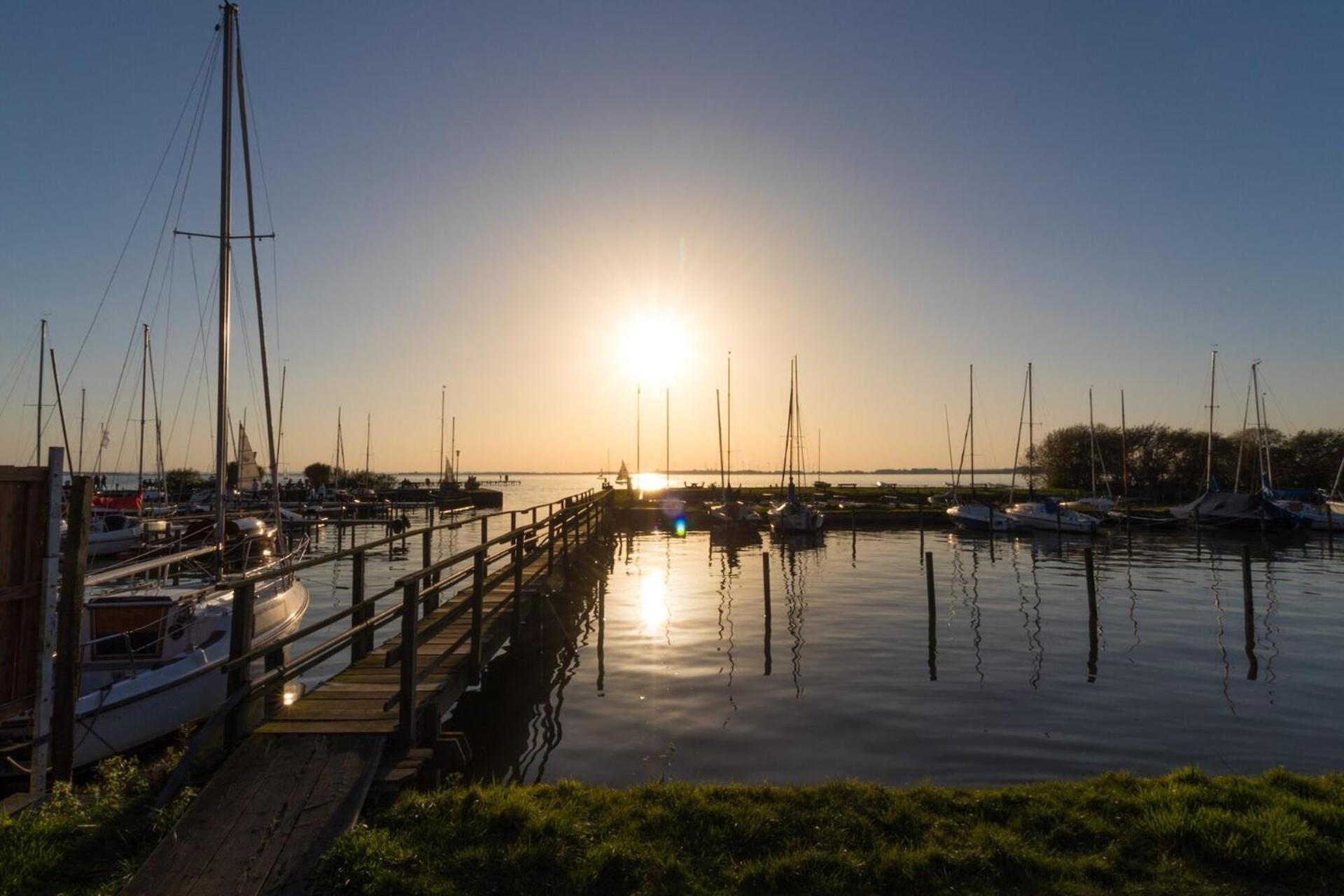 Duemmerliebe Mit Garten, 10 Min. Fusslaeufig Zum See Hüde Zewnętrze zdjęcie